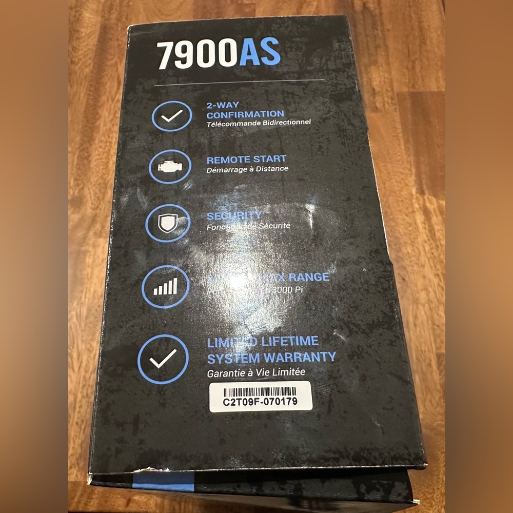 Compustar 7900AS Remote Start & Security System - Black/Blue - Picture 4 of 5